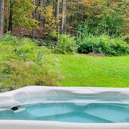 Cozy Cottage With Jacuzzi And Fire Pit And Reading Nook! Livingston Manor Εξωτερικό φωτογραφία