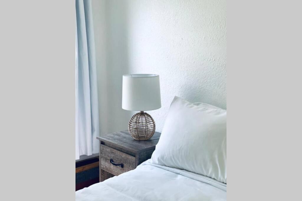 Cozy Cottage With Jacuzzi And Fire Pit And Reading Nook! Livingston Manor Εξωτερικό φωτογραφία