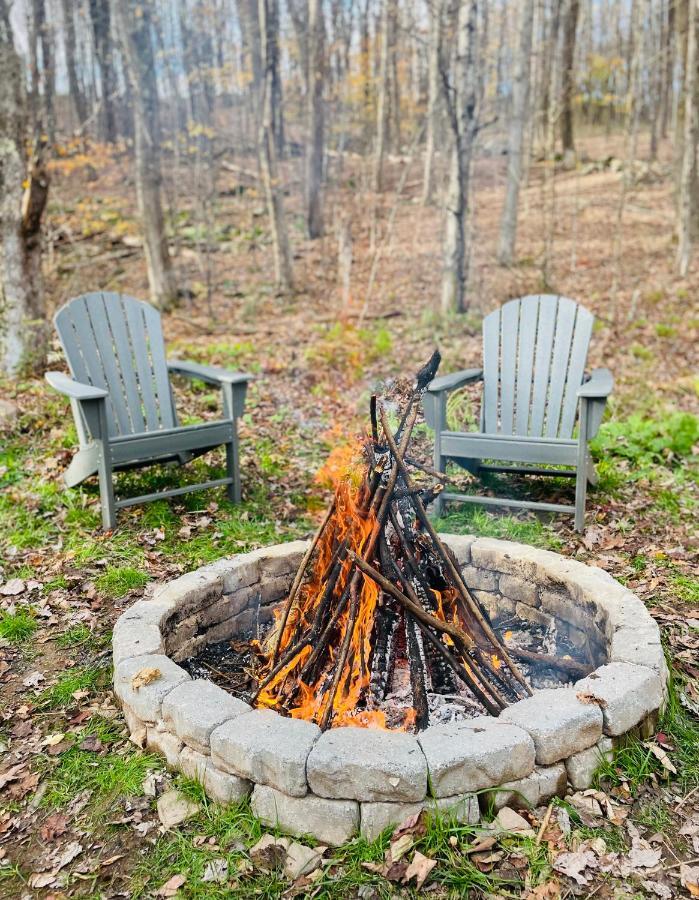Cozy Cottage With Jacuzzi And Fire Pit And Reading Nook! Livingston Manor Εξωτερικό φωτογραφία