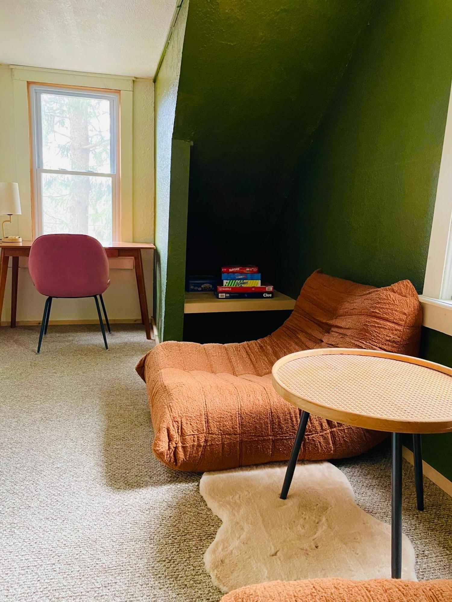 Cozy Cottage With Jacuzzi And Fire Pit And Reading Nook! Livingston Manor Εξωτερικό φωτογραφία